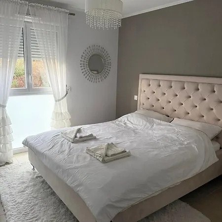 Esterel Apartman *